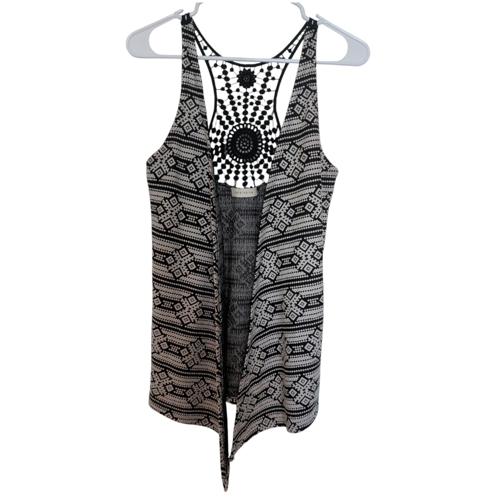 Annianna Black and White Textured Cardigan - Picture 3 of 6
